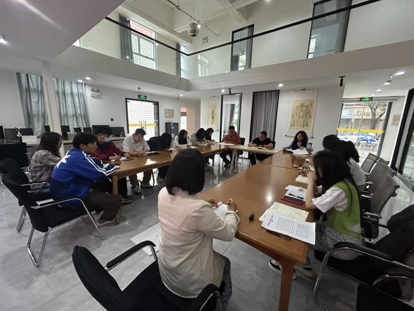 云南省图书馆青年理论学习小组开展2025年第二次集中学习