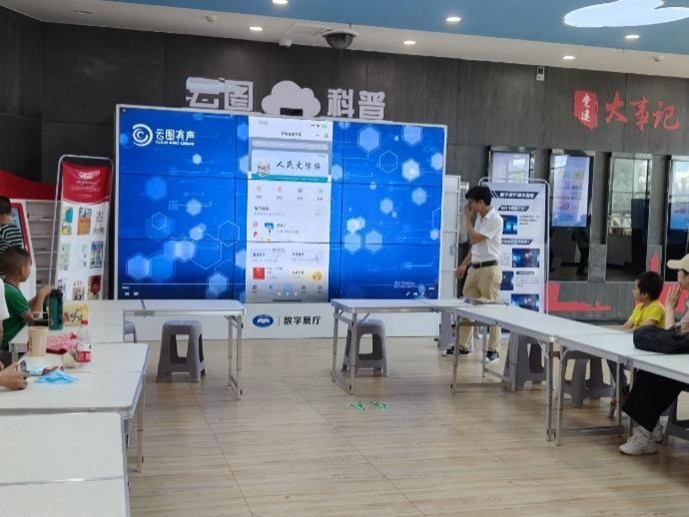 云南省图书馆开展“昆虫记”亲子科普阅读活动