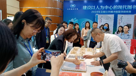 喜报！云南省图书馆古籍修复保护传拓研习馆“万物可拓之‘趣’成长”入选全国“终身学习品牌项目”